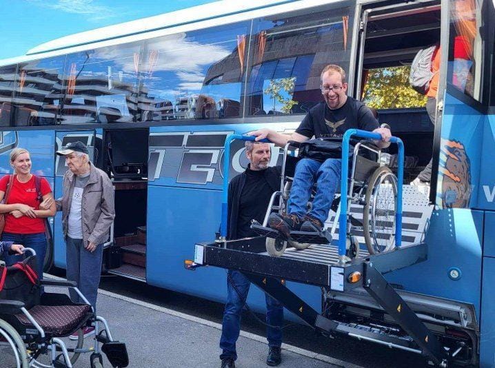 Na izlet z avtobusom - sliši se preprosto, v resnici je izziv