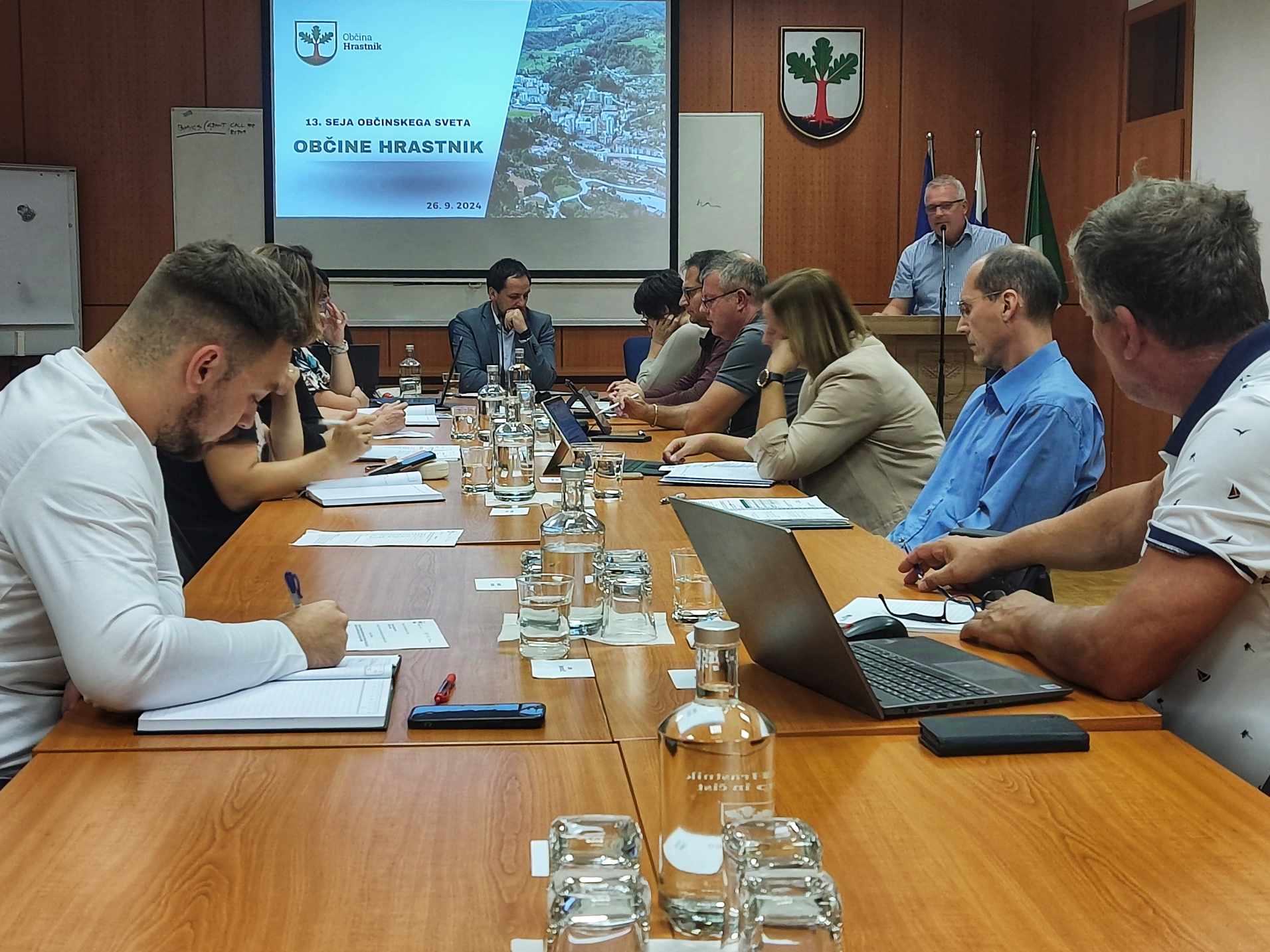 Občinski kolač za 3 milijone evrov manjši od planiranega