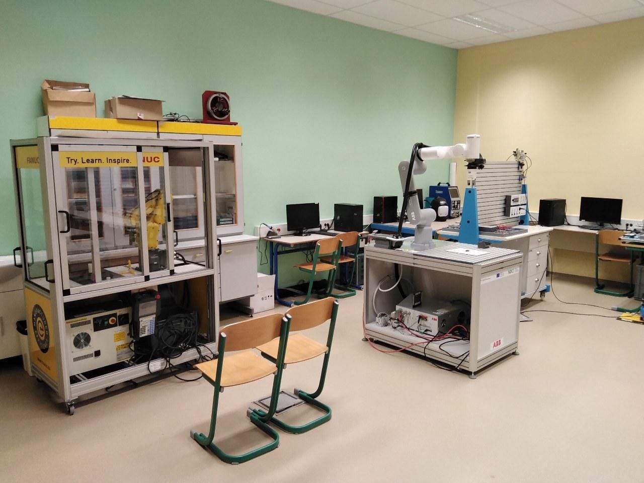 FOTO: Dobili štiri prenovljene prostore, še vedno pa nujno potrebujejo prizidek