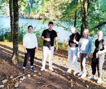 Ne samo v šolskih klopeh, otroci se veliko naučijo tudi v naravi