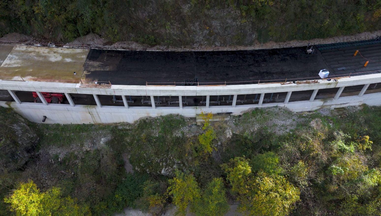 Povsem sveži VIDEOposnetki galerije Šklendrovec iz zraka