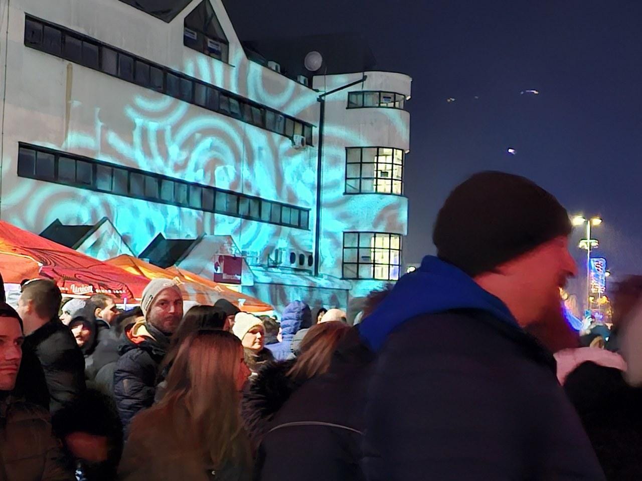 Občina ponuja 100.000 evrov za organizacijo prednovoletne prireditve