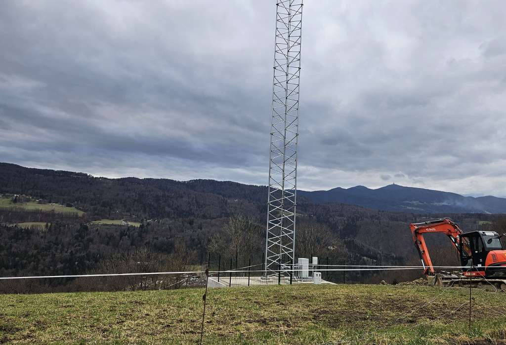 Telemach pospešeno vlaga v omrežje za prihodnost – tudi v občini Hrastnik