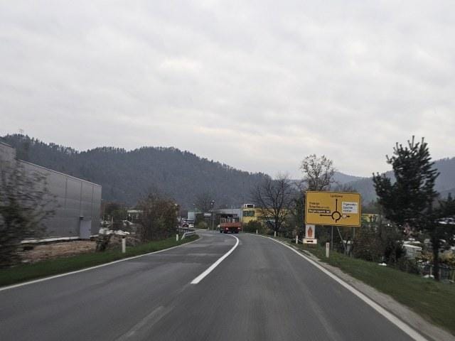 ZASAVCI POZOR: Že jutri bo v mestih proti Ljubljani prehitre voznike lovil radar