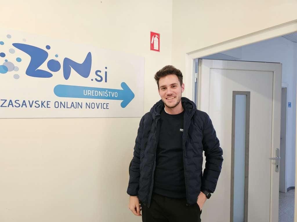 Kako zanimivo: Mlad Trboveljčan bdi nad zračnim prometom v Sloveniji