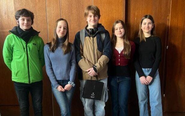 Trboveljski otroci opozorili na izgubo avtoritete učiteljev, pogrešajo bolj ostre ukrepe!