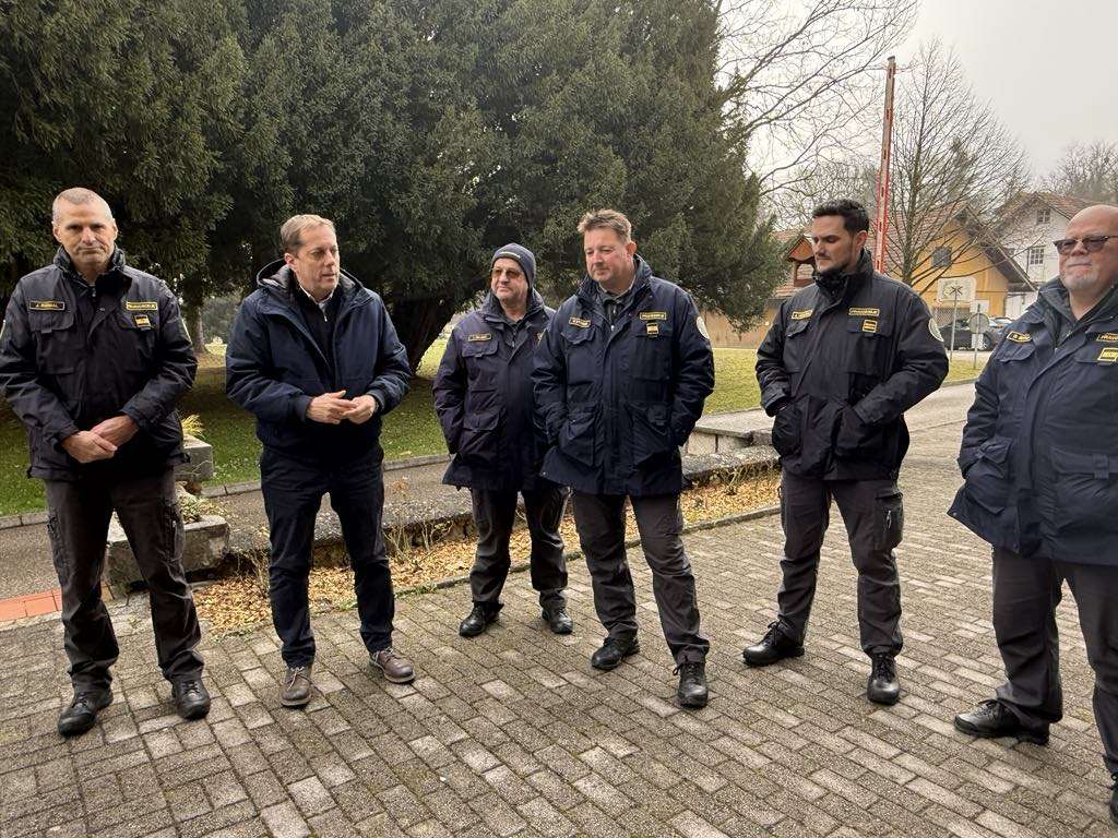 Opozorilni shod v Radečah: "Tako ne bo šlo več naprej"