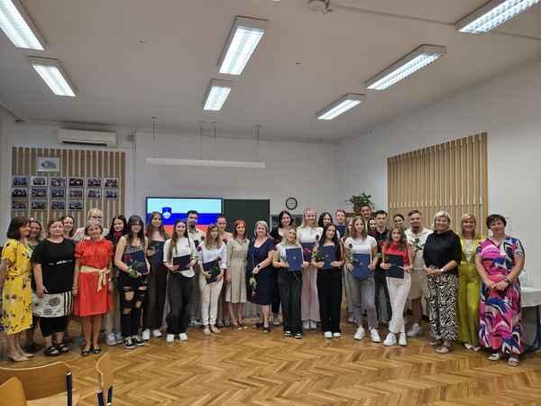 Še ena kljukica za zasavske dijake