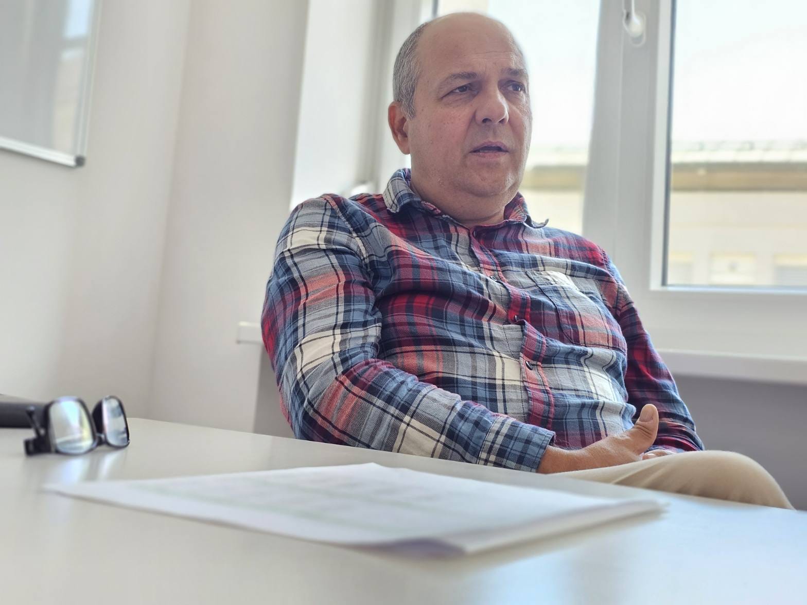 Direktor trboveljske bolnice: dolg prepolovljen, zaprtje ni na vidiku