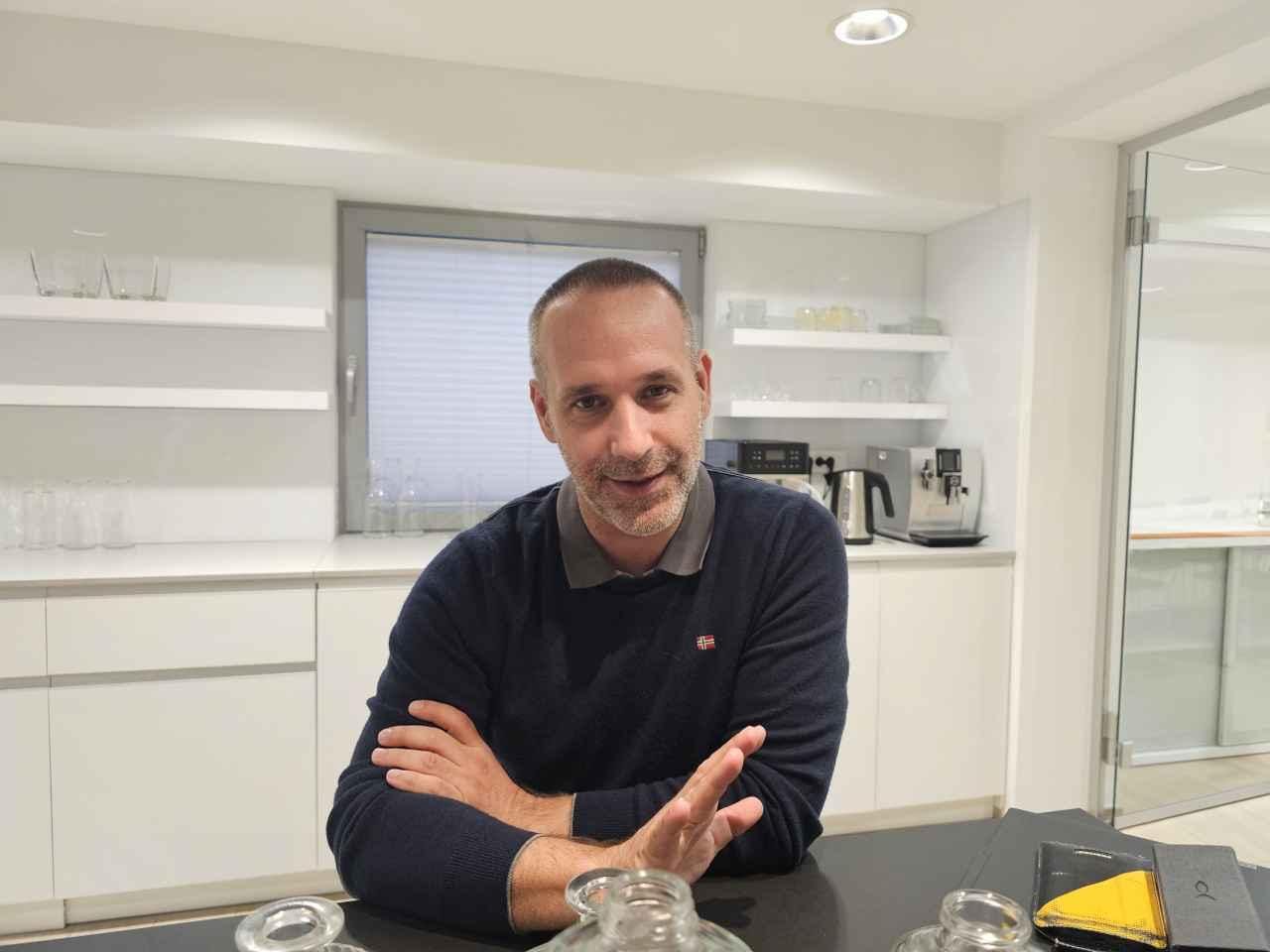 "Odpuščali ne bomo," pravi novi direktor Steklarne Hrastnik