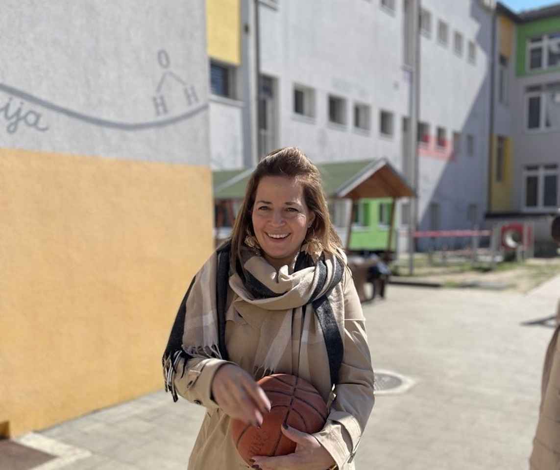 V tretje prejeli štiri kandidature za mesto ravnatelja