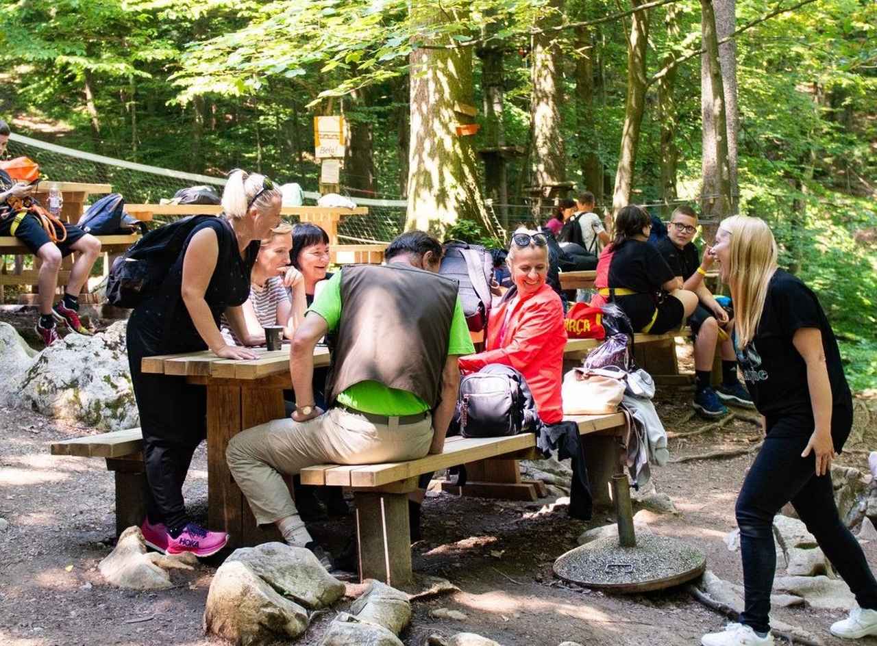 Največji pustolovski park ponuja novo gozdno avanturo