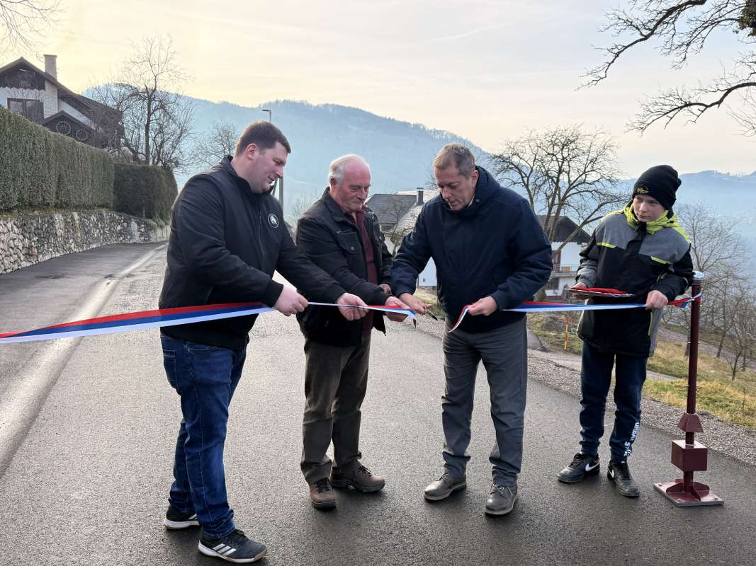 V Svibnem odprli obnovljen odsek ceste