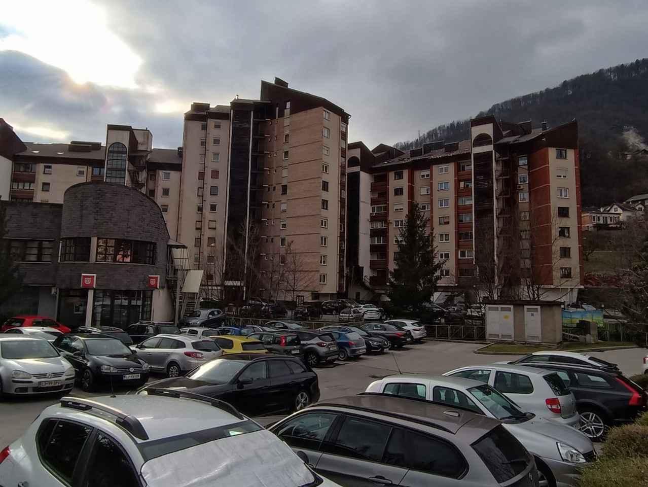 Do neprofitnih stanovanj upravičenih 68 oseb