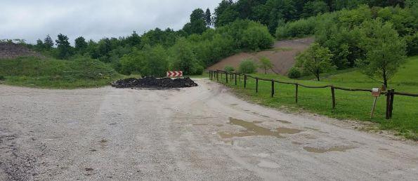 1447070990_čez hrib1